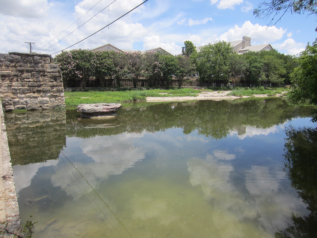Street scene in downtown Round Rock, Texas